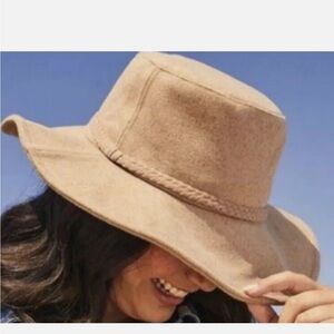 The Harper hat asn hats